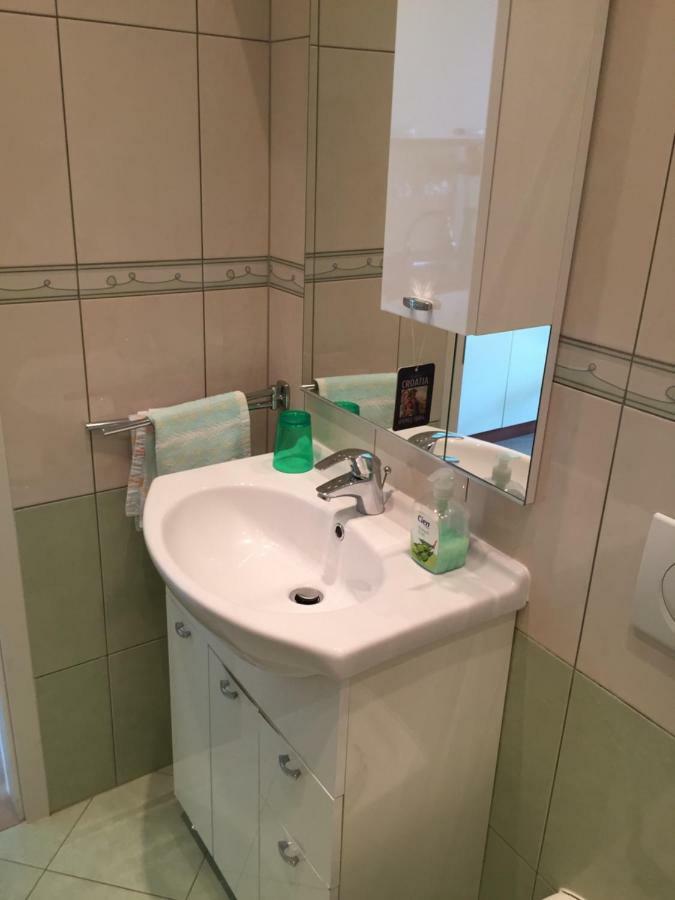 אופטיה Studio Apartment Antonija מראה חיצוני תמונה